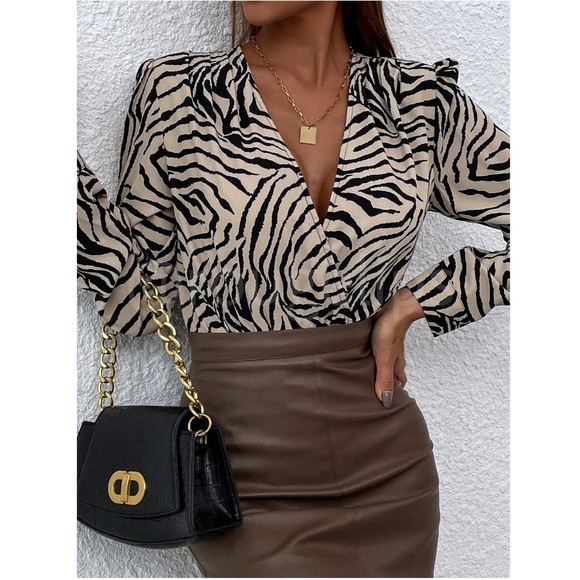 Zebra Animal Print Bodysuit Long Bishop Sleeves Puff V-Neck Surplice Black Beige - Picture 5 of 8